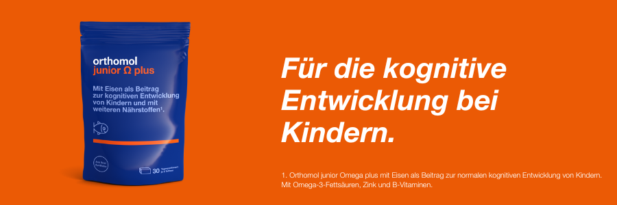 Blau-orange Packung orthomol junior Omega plus. Text: Für die kognitive Entwicklung bei Kindern.